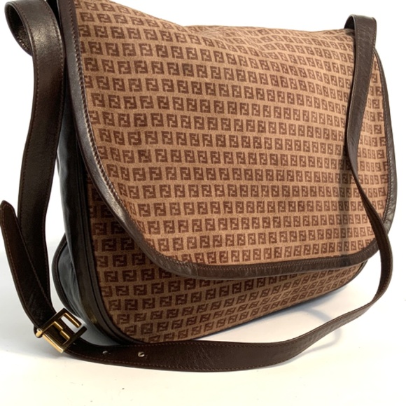 Vintage Original Fendi Suede and Leather Monogram Shoulder Bag 1980’s - Picture 2 of 11